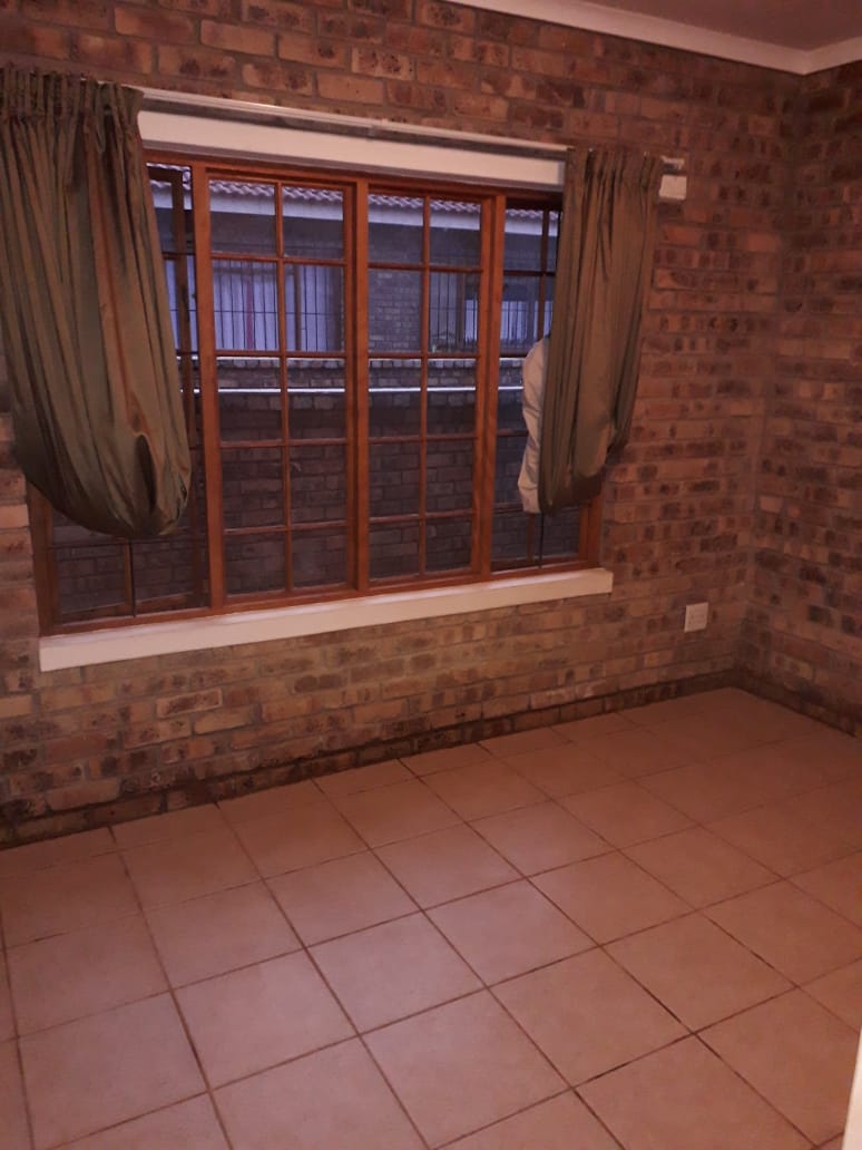 18 Bedroom Property for Sale in Oudorp North West